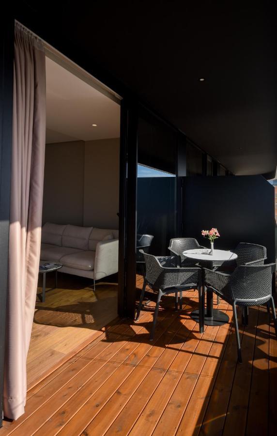 Yacht Hotel 4*